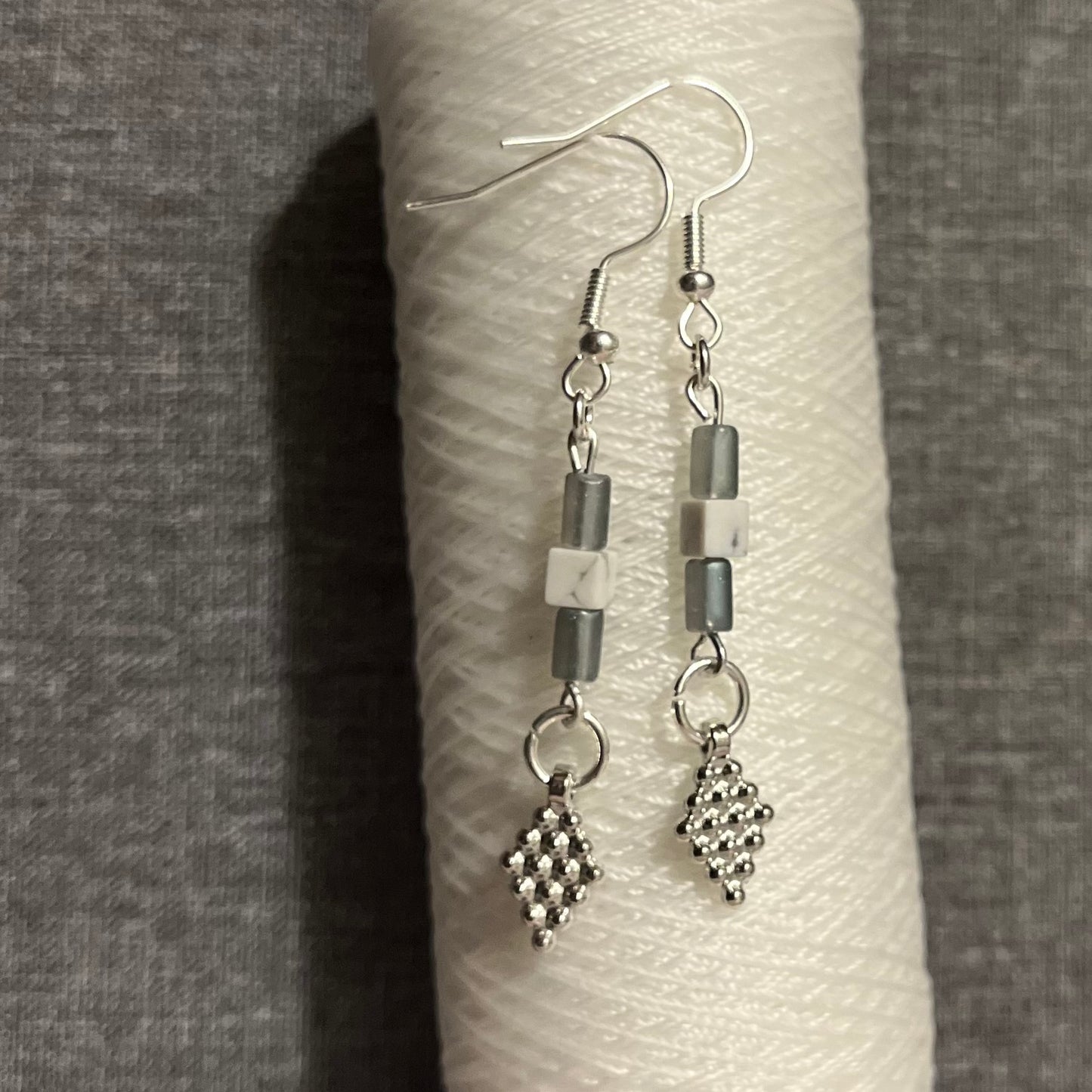 GREY & HOWLITE EARRINGS
